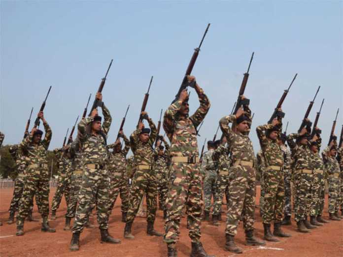 ssb-to-have-major-manpower-augmentation-by-2018-for-better-vigil-at-indo-nepal-and-indo-bhutan-borders