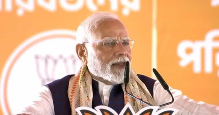 দুদিনের সফরে সিঙ্গুরে সভা প্রধানমন্ত্রীর: আলাদা গুরুত্ব নয় দিলীপের!
