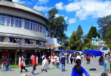 হোটেল থেকে হোমস্টে, বড়দিনে জমজমাট শৈল শহরের বুকিং!