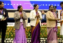 ১৬ বছরেই তবলা শিল্পে খ্যাতি বিশ্বজনীন, সর্বোচ্চ সম্মান পেলেন বাংলার সুমন