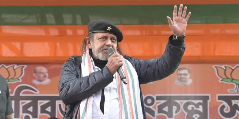 বুক চাপড়ে বলুন আমি সনাতনী: অতি-বাম মিঠুনের মুখে রাম আর 'সিপিএম'!