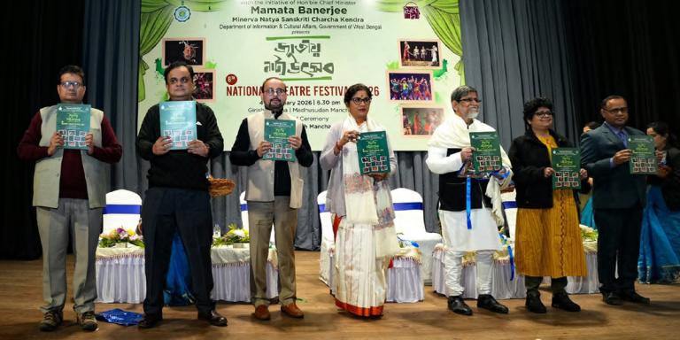 জাতীয় নাট্য উৎসবে বড় বরাদ্দ রাজ্যের, মঞ্চে ফিরছে বহুভাষার থিয়েটার 