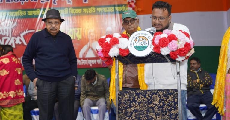 তৃণমূলের ৪০০ BLA-2-কে সংবর্ধনা, বিধানসভা ভোট উপলক্ষ্যে মন্ত্রীর থিম সং লঞ্চ
