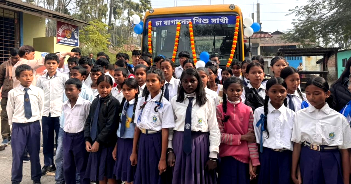 চা-বাগানের শিশুসাথী: মুখ্যমন্ত্রীর উদ্যোগে চা-বাগানে স্কুলবাস, নিরাপদ পথে পড়ুয়ারা