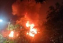 আনন্দপুরে নোনাডাঙা বস্তিতে বিধ্বংসী আগুন! এলাকায় আতঙ্ক