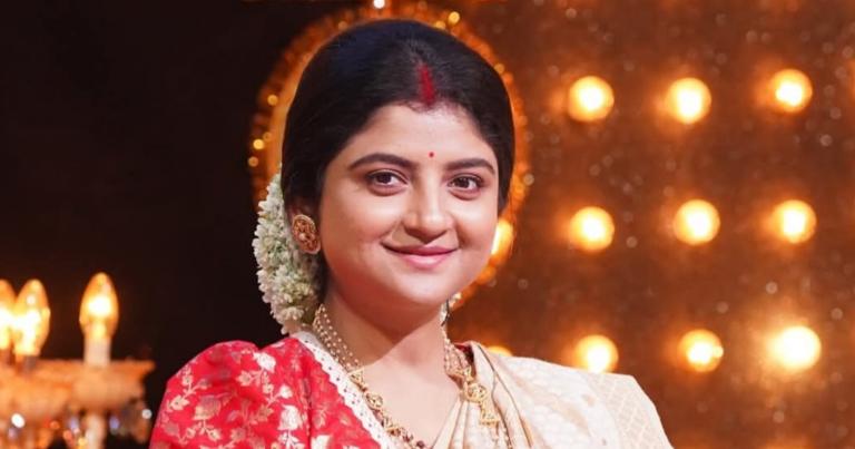 রবিবার সকালে সুখবর দিলেন অদিতি, গায়িকার কোল আলো করে এল পুত্র সন্তান