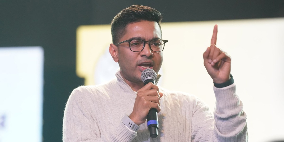 আজ উত্তরবঙ্গে সভার আগে কোচবিহার মদনমোহন মন্দিরে পুজো দেবেন অভিষেক 