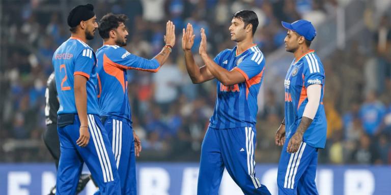 ব্যাট হাতে অভিষেক ঝড়, কাপ মহড়ার প্রথম ম্যাচেই সহজ জয়