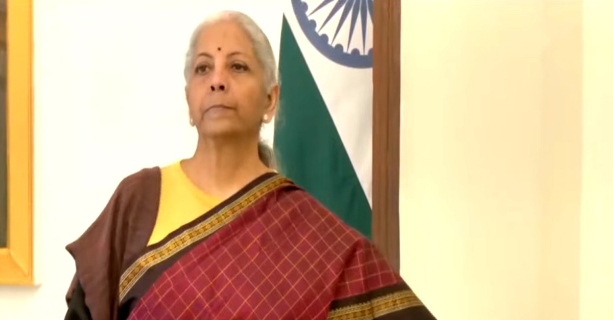 বাজেটের দিন অর্থমন্ত্রীর শাড়িতে দক্ষিণ ভারতীয় রেশম শিল্পের ছোঁয়া