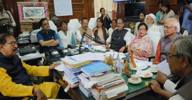অন্তর্বর্তীকালীন বাজেট পেশের জন্য শুরু হচ্ছে সপ্তদশ বিধানসভার শেষ অধিবেশন