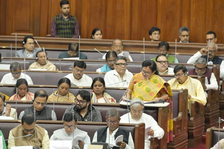 কৃষি থেকে ক্রীড়া, অন্তর্বর্তী বাজেটে ঢালাও ঘোষণা: শুক্রে বিধানসভায় বাজেট আলোচনা