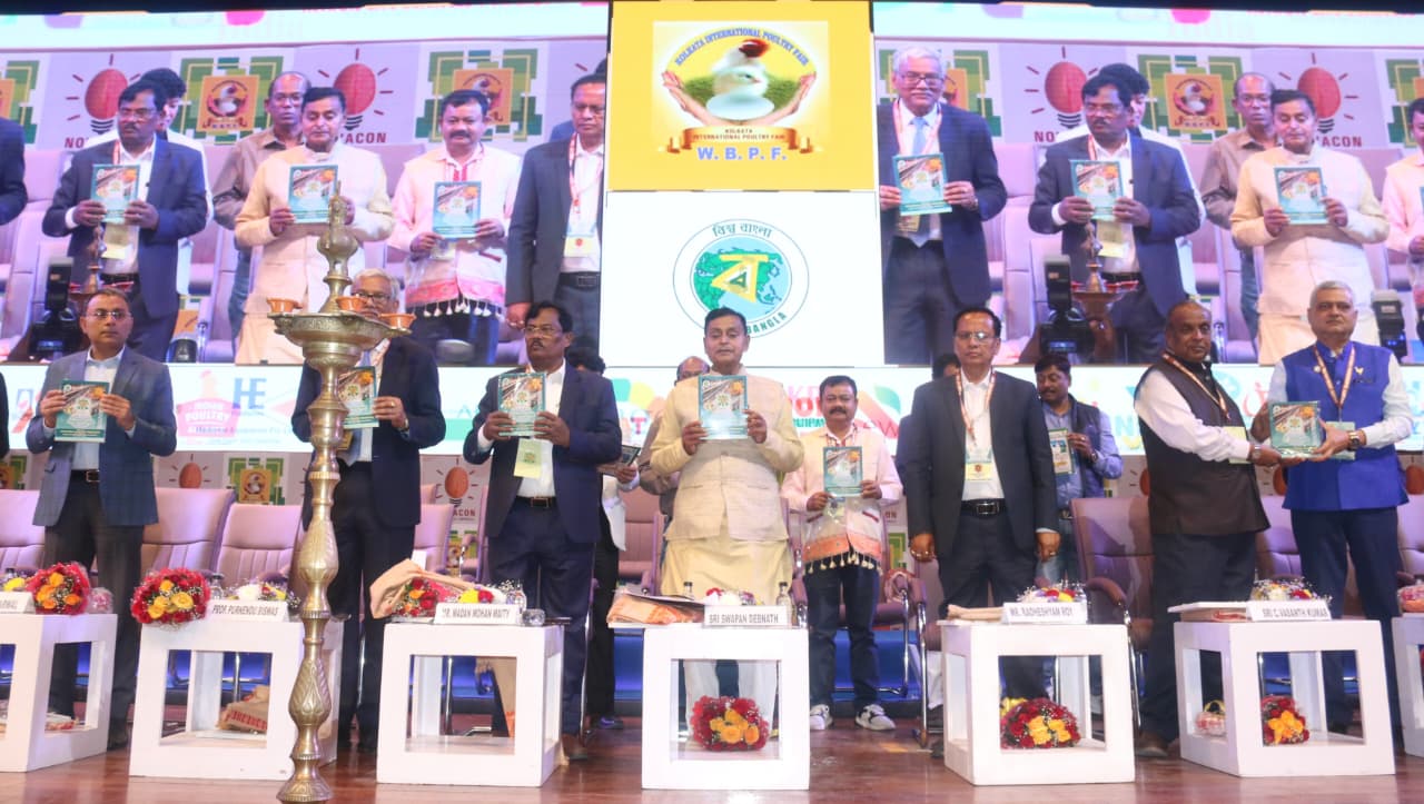 পোল্ট্রি শিল্পে নয়া দিশা: বিশ্ব বাংলা কনভেনশন সেন্টারে শুরু দ্বাদশ আন্তর্জাতিক মেলা