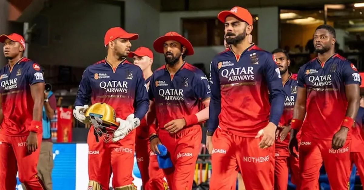 আরসিবির ভেন্যু  নিয়ে জটিলতা অব্যাহত, মুম্বইয়ে মাঠ পাচ্ছেন না বিরাটরা!