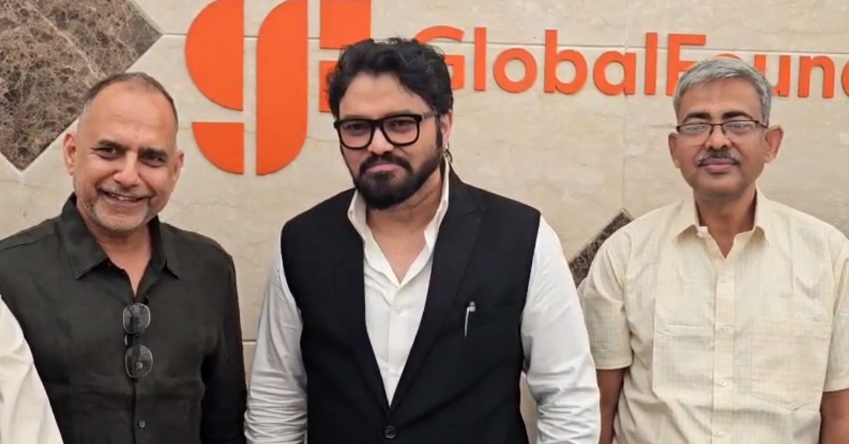 কলকাতায় গ্লোবাল ফাউন্ড্রিসের সেমিকন্ডাক্টর কাজ দেখে উচ্ছ্বসিত বাবুল